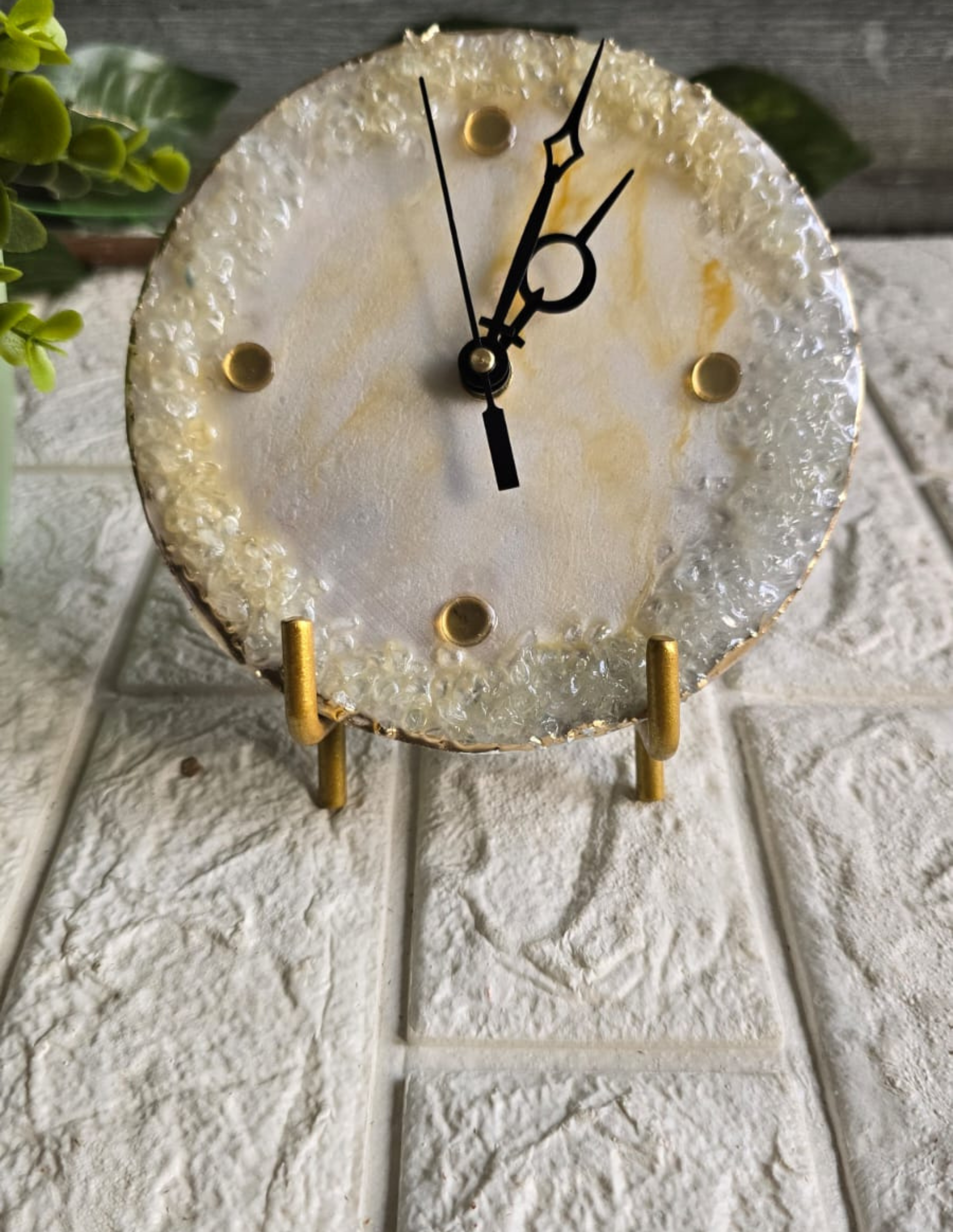 Elegant Resin Desk Clock | Crystal Texture Edge | Modern Minimal Table Clock