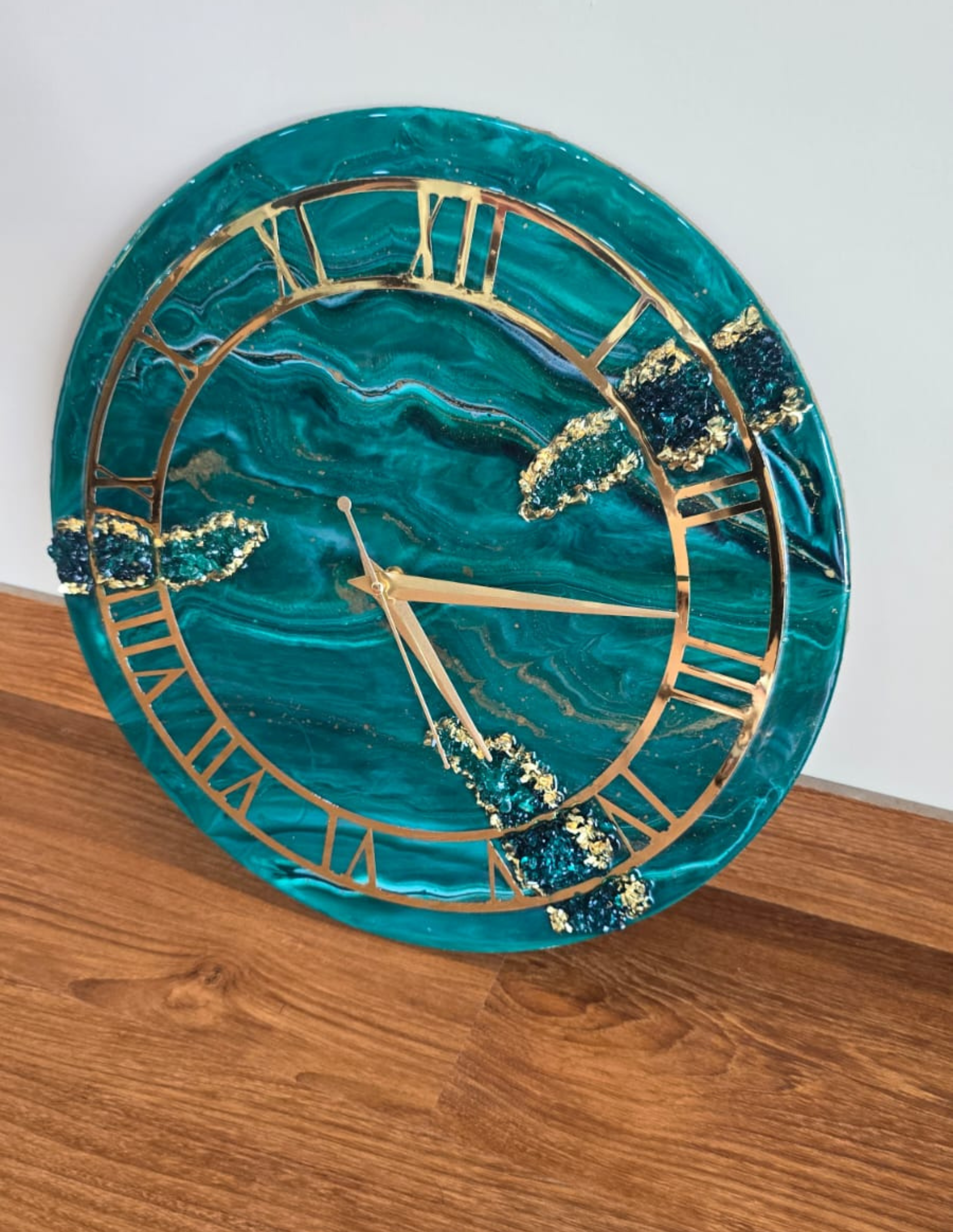 Luxury Green Resin Clock | Roman Numerals | Elegant Wall Decor Timepiece