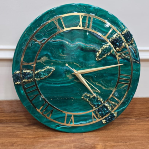 Luxury Green Resin Clock | Roman Numerals | Elegant Wall Decor Timepiece